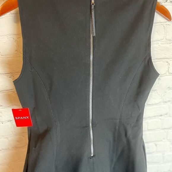 Spanx The Perfect Fit & Flare Dress - Picture 12 of 16